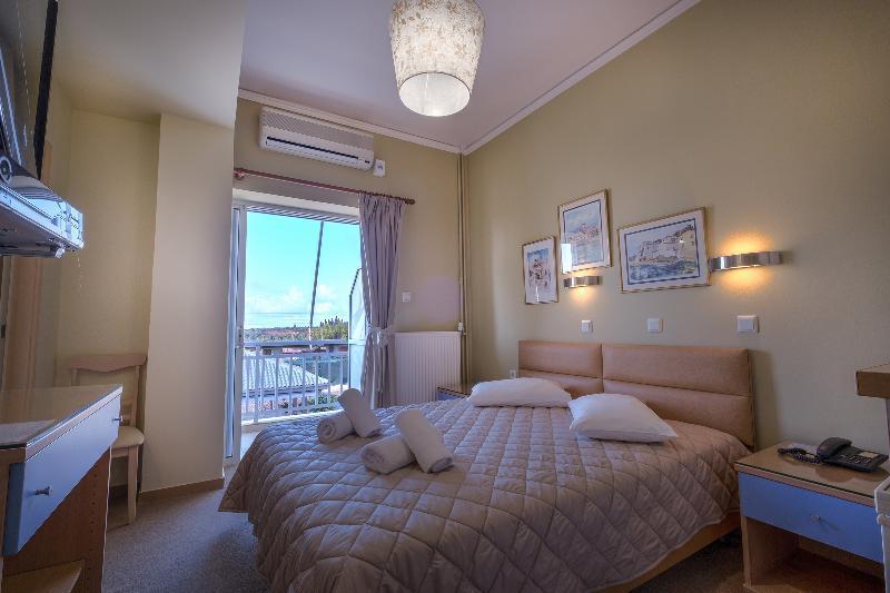 Hotel Taxiarhis Loutra Kyllinis Luaran gambar